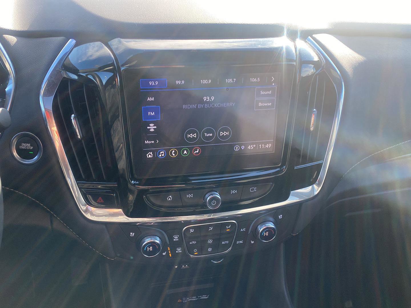 Used 2023 Chevrolet Traverse Premier w/ Redline Edition image 12