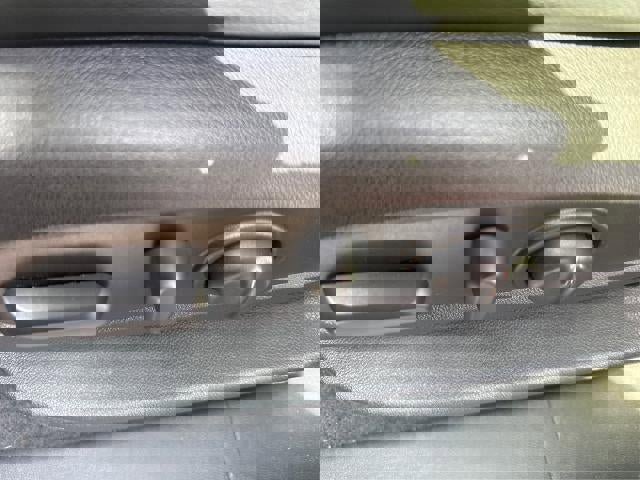 Certified 2022 GMC Terrain SLT w/ Infotainment Package II image 17