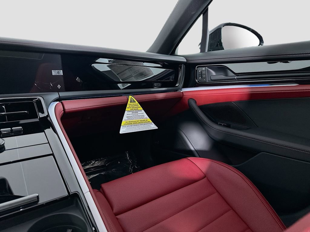 New 2026 Porsche Panamera image 26