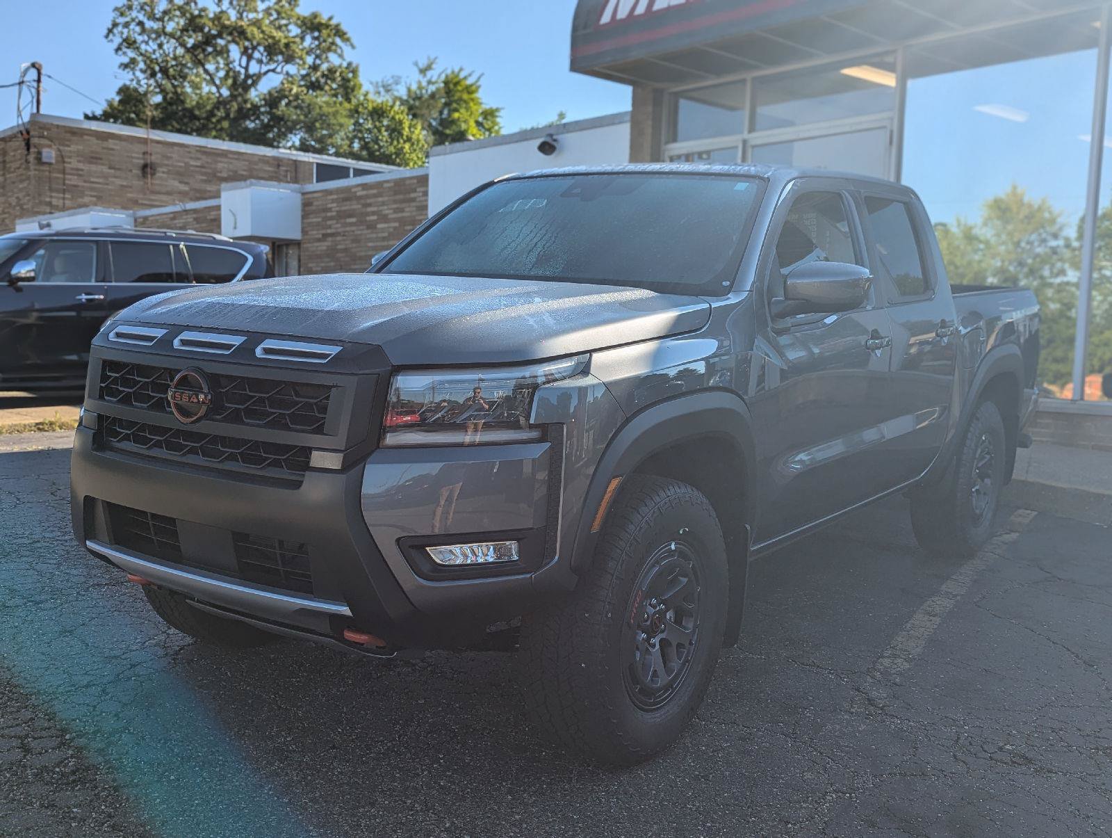 New 2026 Nissan Frontier PRO-4X w/ Tow Package AWD/4WD image 3