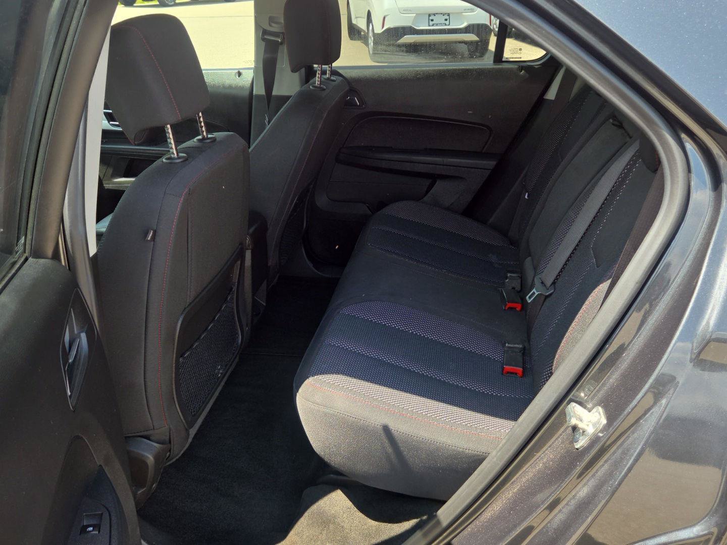 Used 2017 Chevrolet Equinox LT w/ Convenience Package FWD image 12