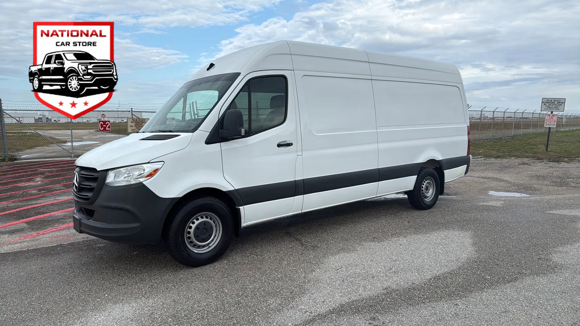 Used 2022 Mercedes-Benz Sprinter 2500 image 1