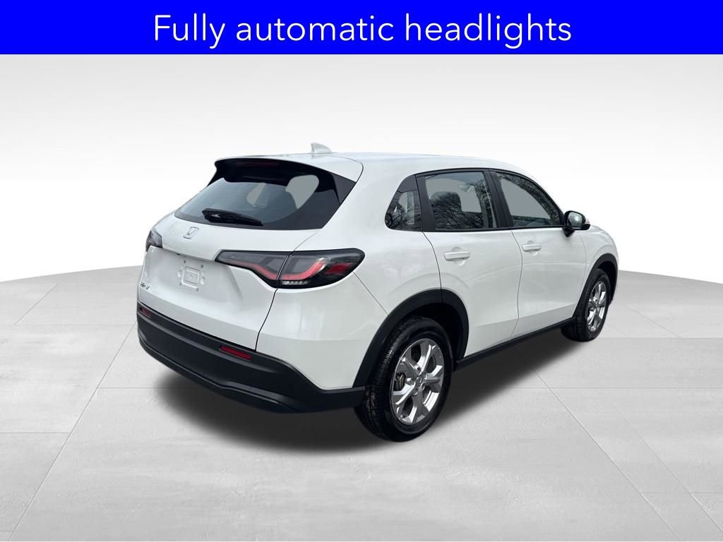 Certified 2024 Honda HR-V LX image 5