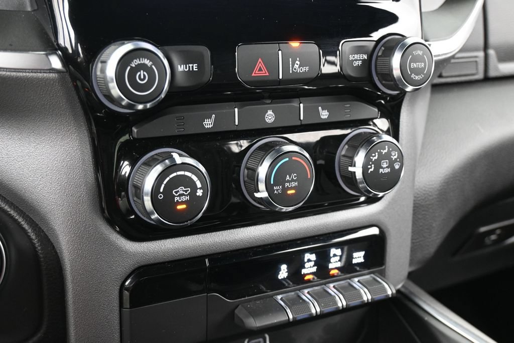 Used 2025 RAM 1500 Big Horn AWD/4WD image 19