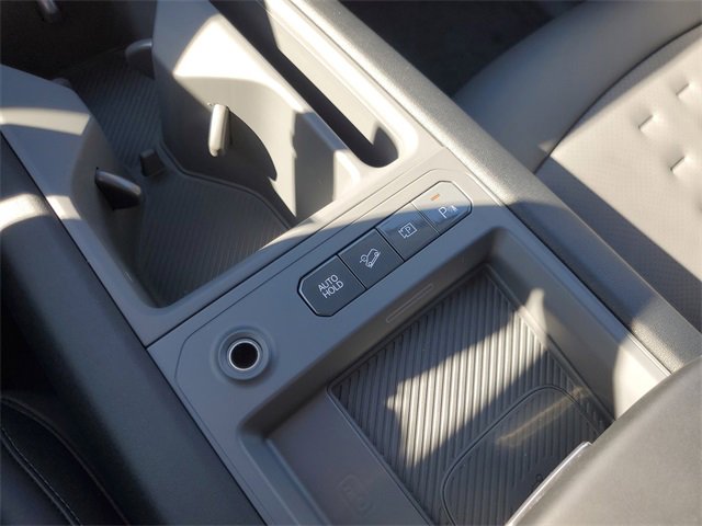 New 2026 Kia EV9 Wind image 25