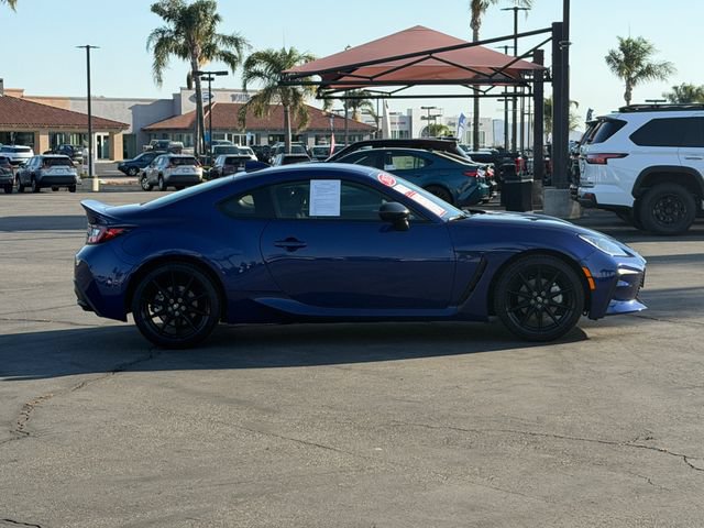 Used 2025 Toyota GR86 Premium w/ ALL Weather Mat Package (TMS) RWD image 4