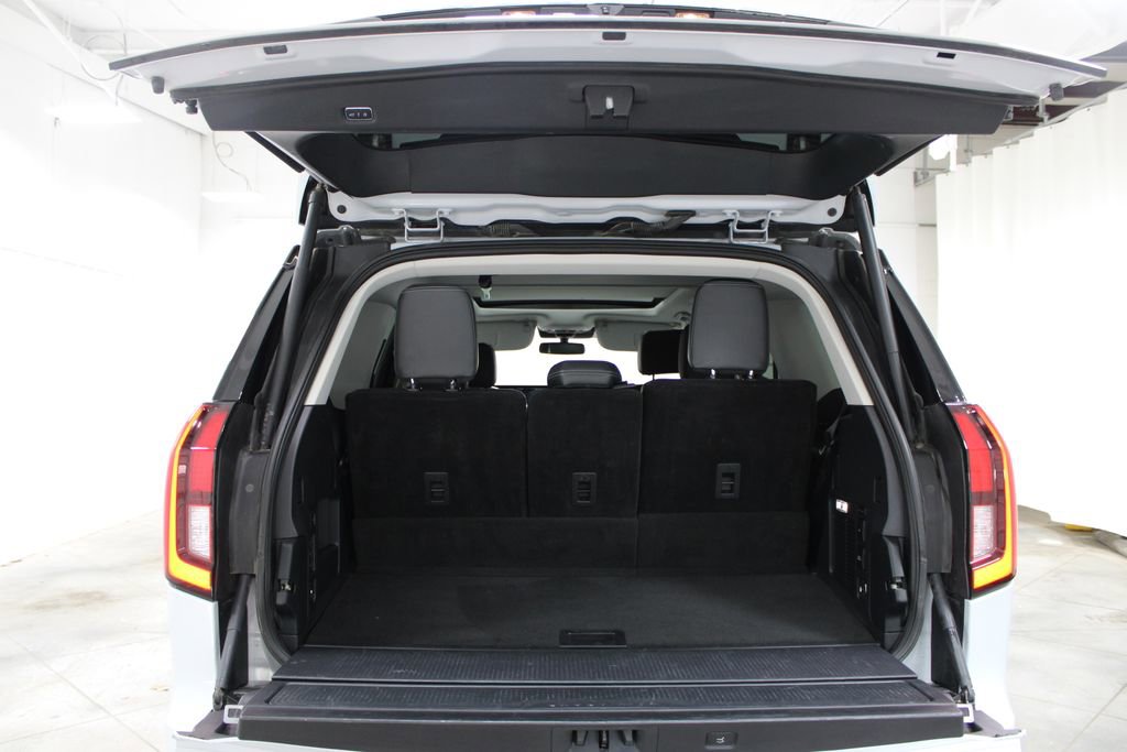 Used 2025 Ford Expedition Platinum AWD/4WD image 32