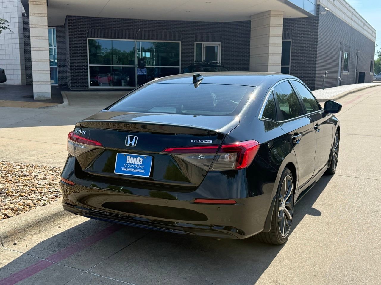 Used 2022 Honda Civic Touring image 5