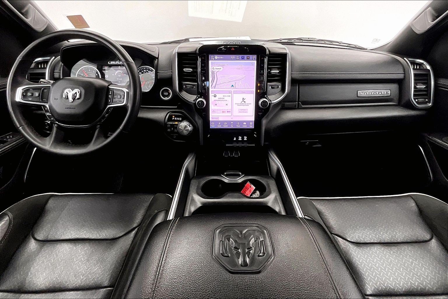 Used 2025 RAM 1500 Laramie AWD/4WD image 15