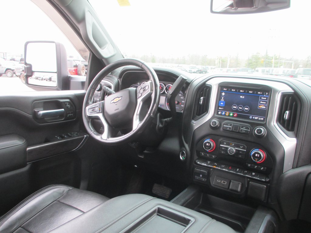 Used 2020 Chevrolet Silverado 2500 LTZ w/ LTZ Plus Package image 19