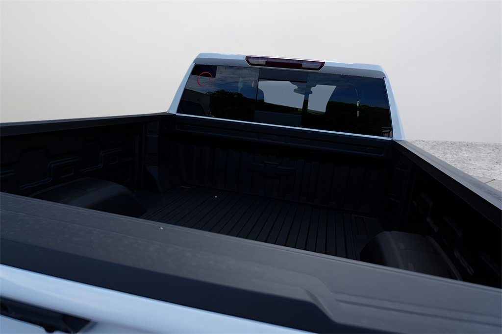 New 2026 Chevrolet Silverado 1500 LT w/ Safety Package image 8