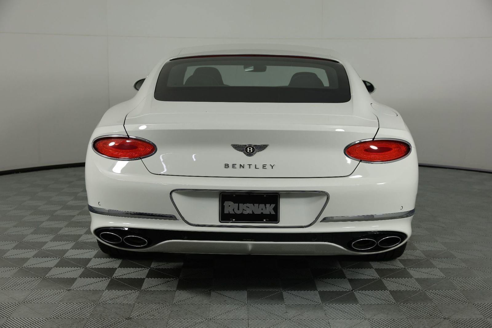 Used 2020 Bentley Continental GT image 8