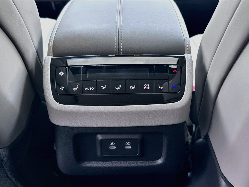 New 2027 INFINITI QX60 Luxe w/ Cargo Package FWD image 27