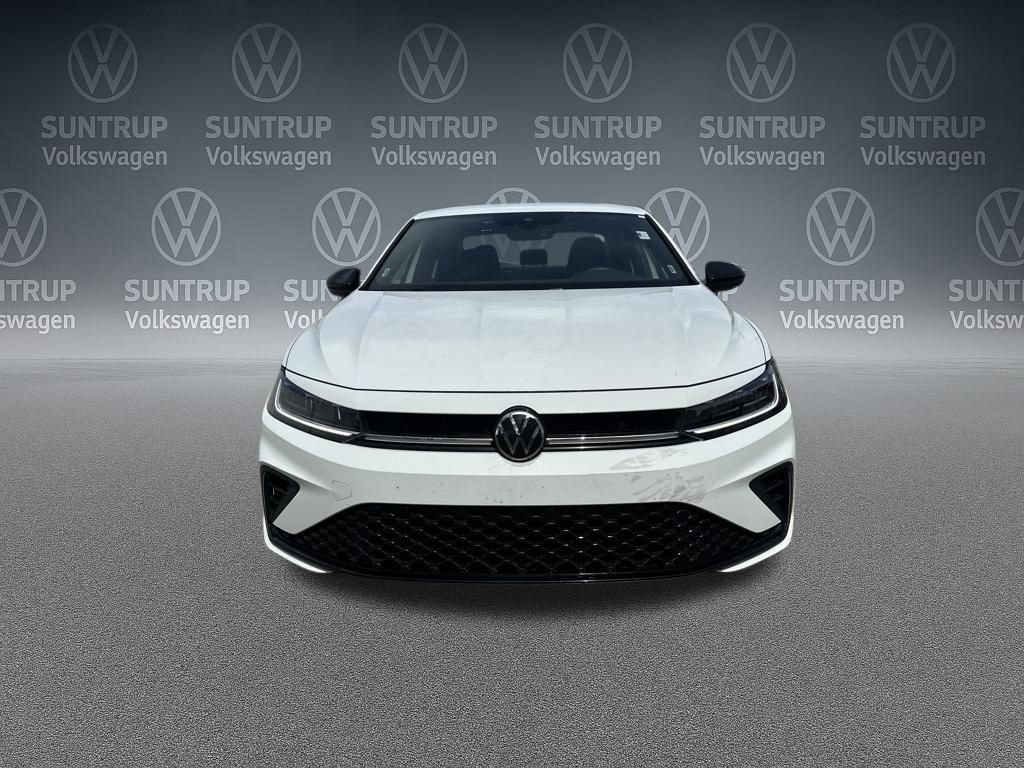 Used 2025 Volkswagen Jetta Sport image 10