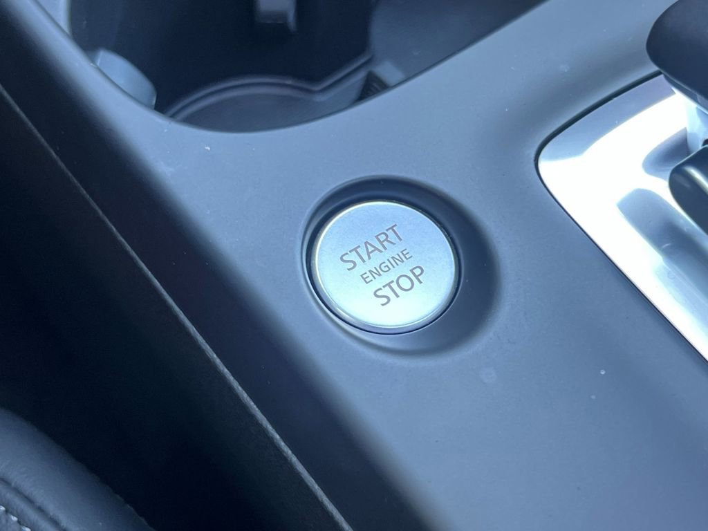 Used 2025 INFINITI QX50 Sport image 23