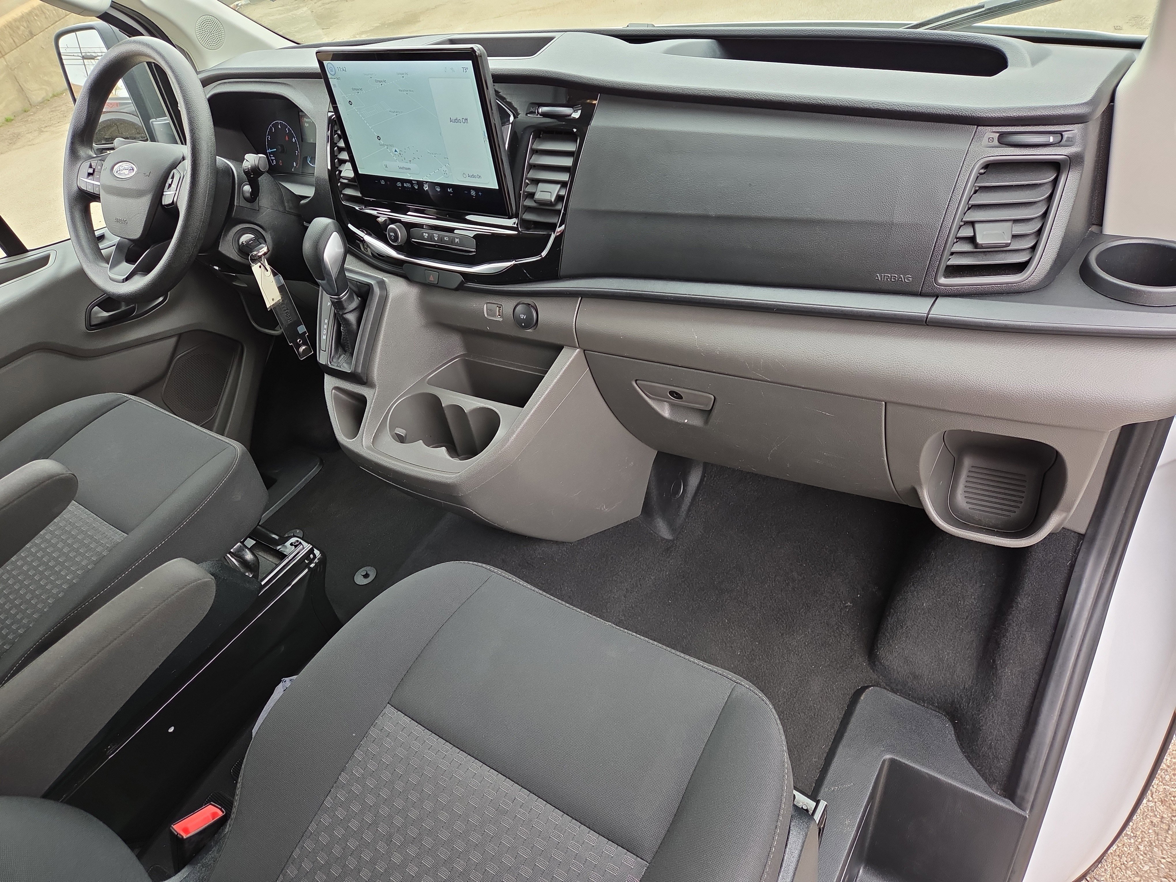 Used 2023 Ford Transit 350 XLT image 19