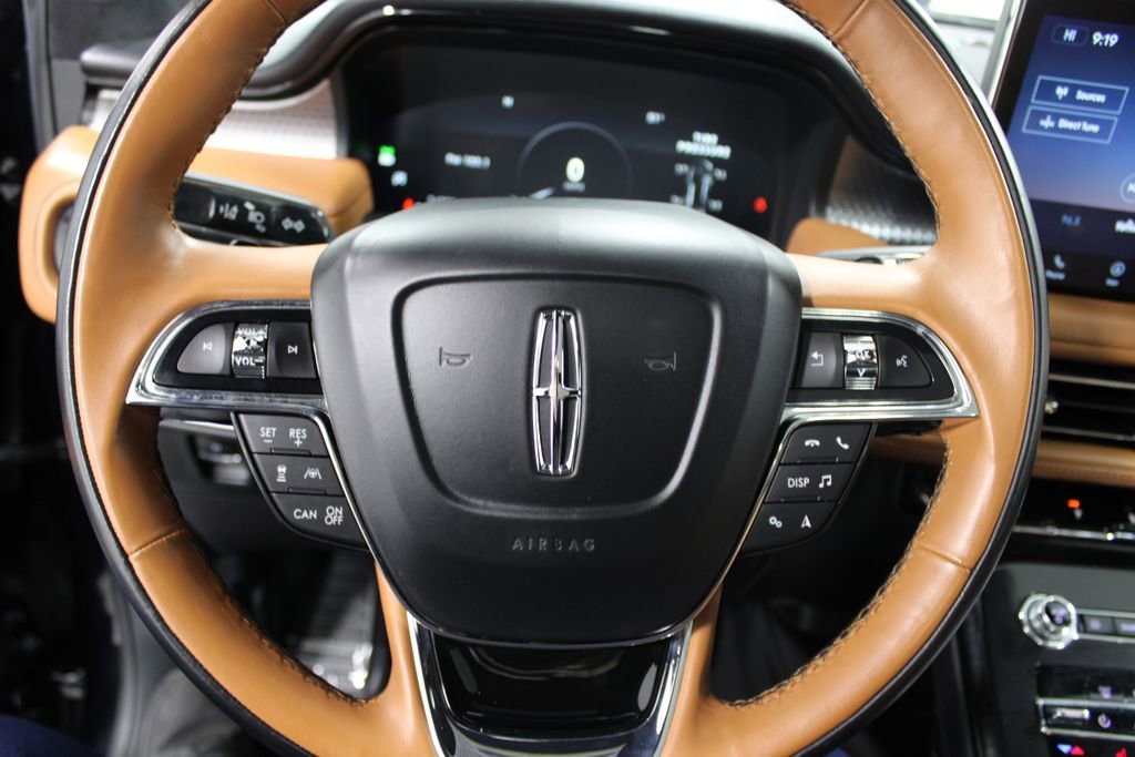 Used 2023 Lincoln Nautilus Black Label w/ Cargo Utility Package image 37