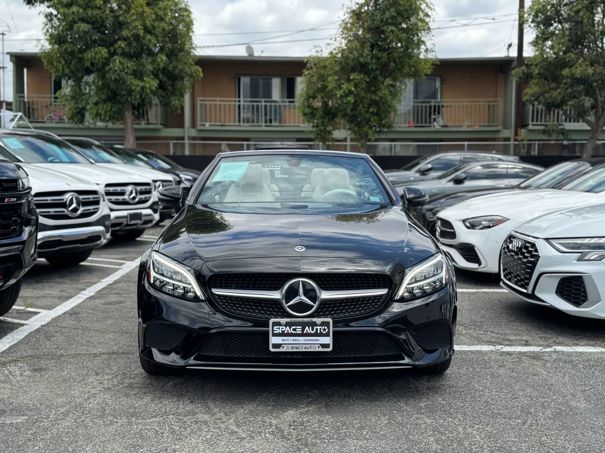 Used 2020 Mercedes-Benz C 300 Cabriolet image 2