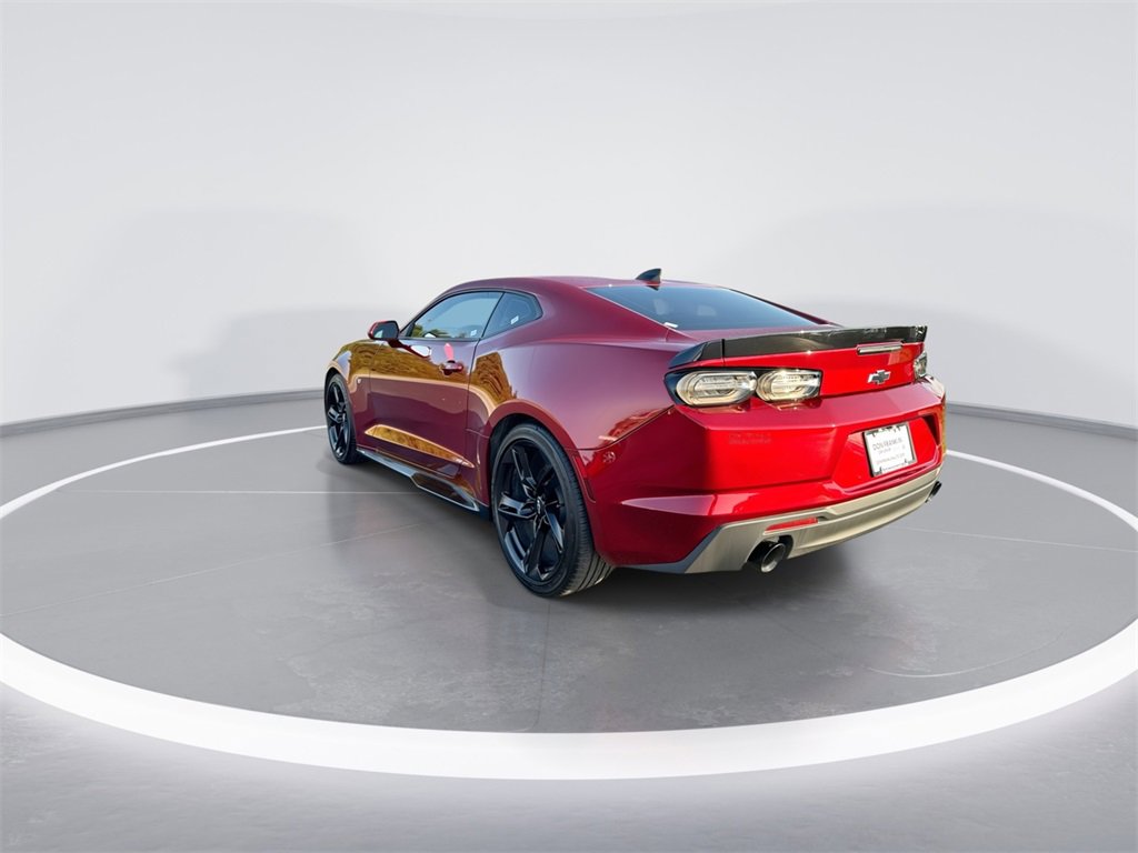 Used 2024 Chevrolet Camaro LT image 6