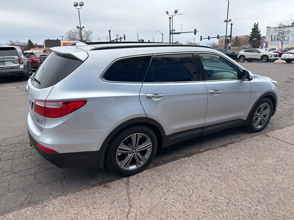 Used 2015 Hyundai Santa Fe Limited w/ Option Group 04 image 8