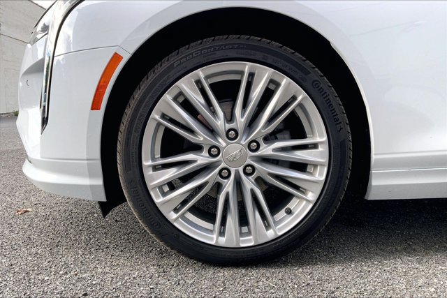 Used 2026 Cadillac CT4 Premium Luxury AWD/4WD image 8