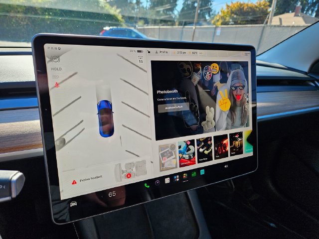 Used 2023 Tesla Model 3 Standard Range RWD image 28