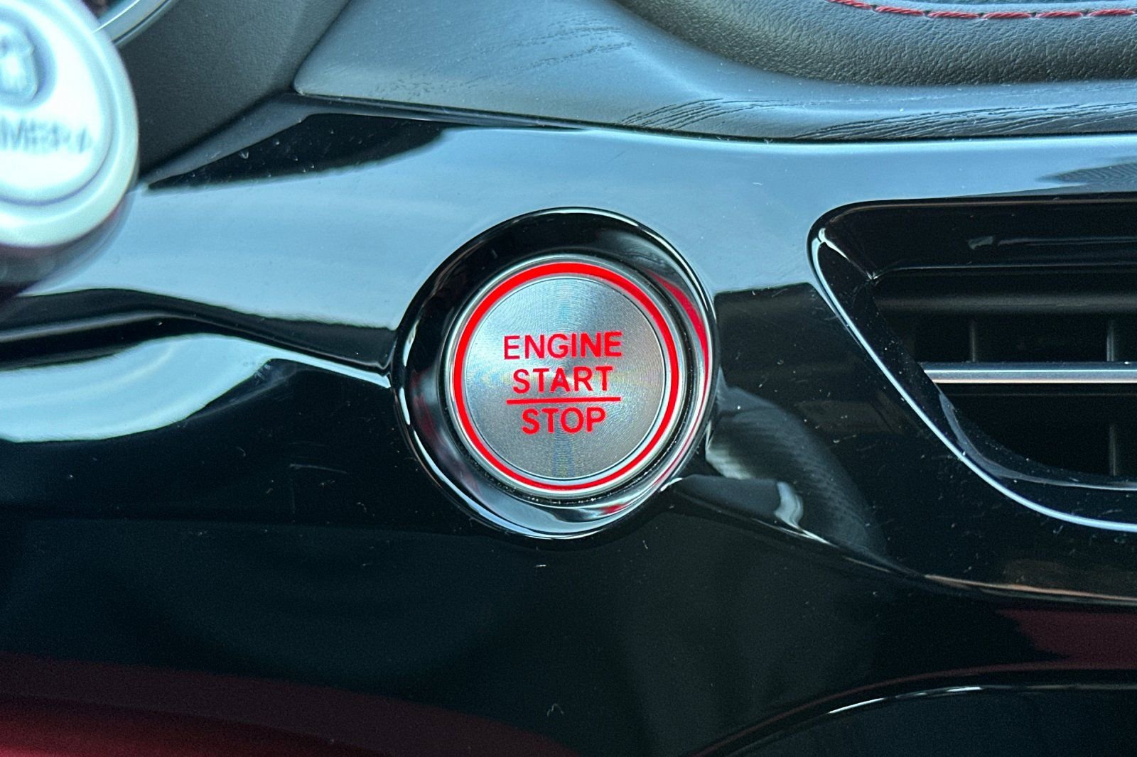 Used 2023 Acura MDX Type S image 35