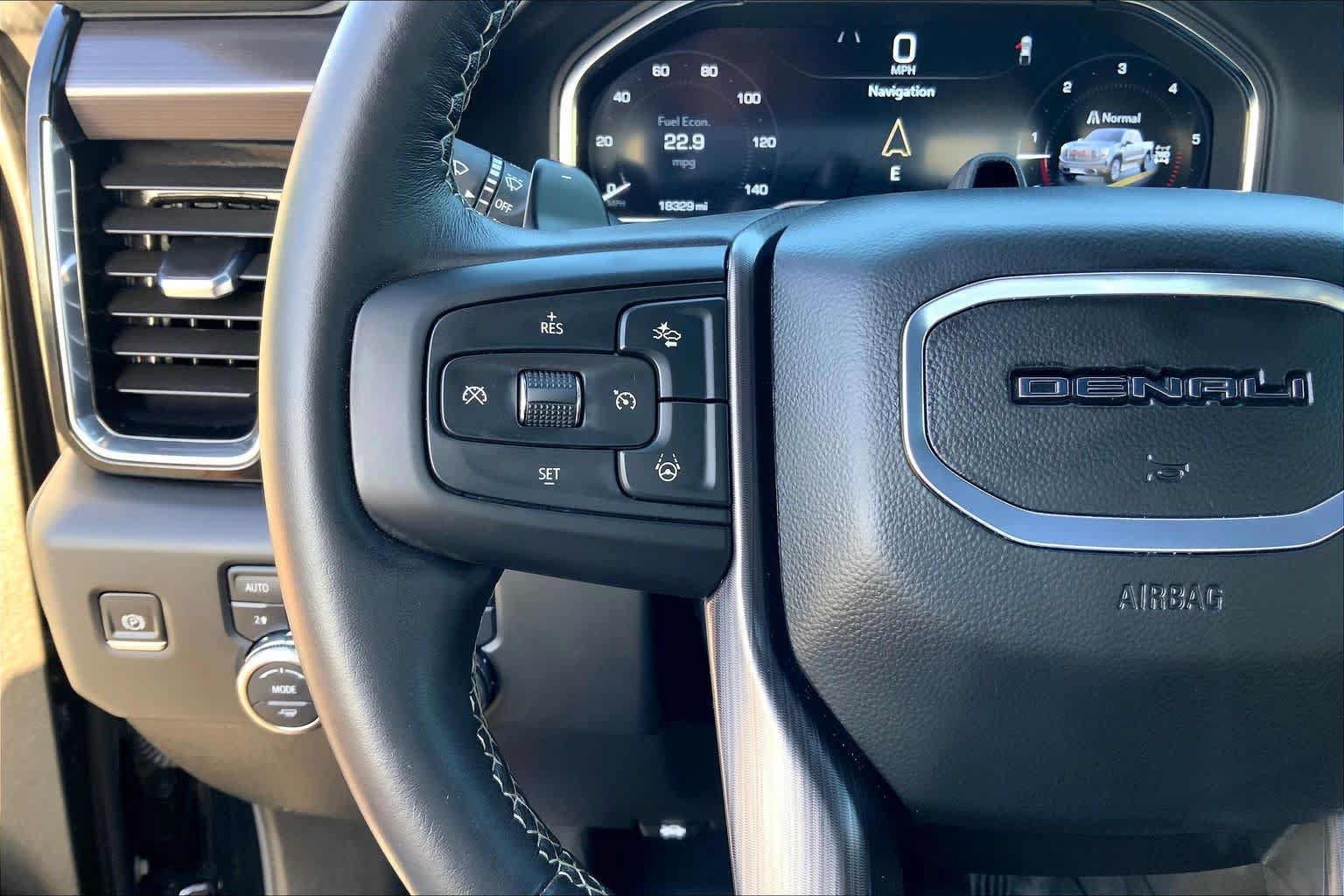 Used 2025 GMC Sierra 1500 Denali Ultimate AWD/4WD image 24