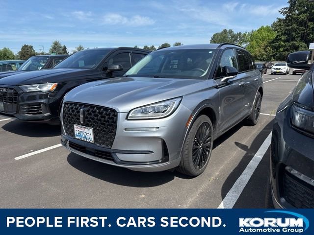 Used 2024 Lincoln Corsair Reserve w/ Jet Appearance Package AWD/4WD image 1