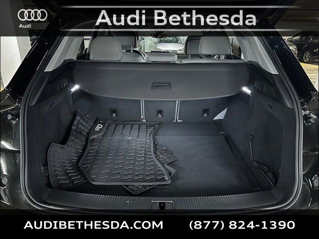 Used 2023 Audi Q5 2.0T Premium Plus w/ Premium Plus Package AWD/4WD image 10