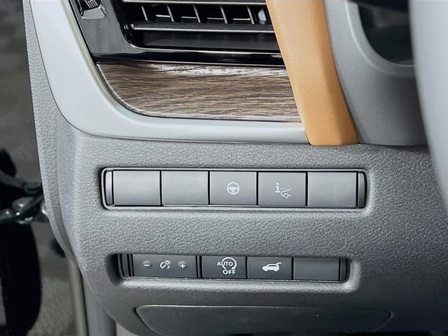 New 2026 Nissan Rogue Platinum w/ Platinum Premium Package image 9