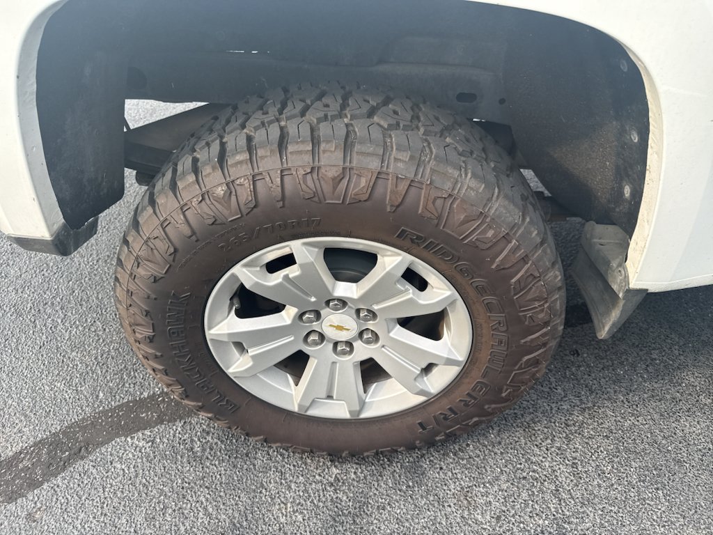 Used 2015 Chevrolet Colorado LT w/ LT Convenience Package RWD image 5