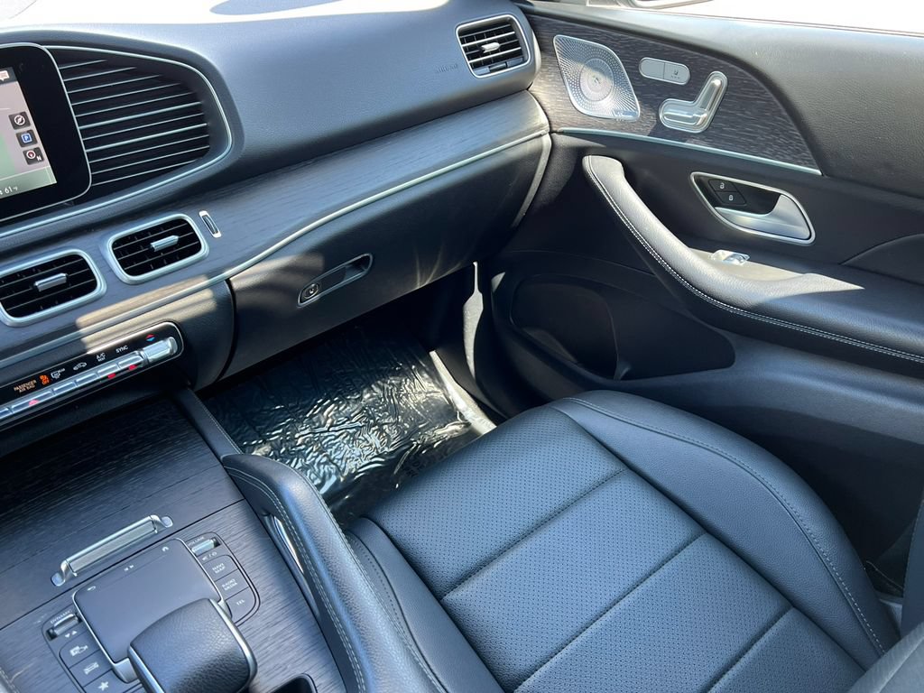 Used 2022 Mercedes-Benz GLE 350 4MATIC w/ Premium Package image 38