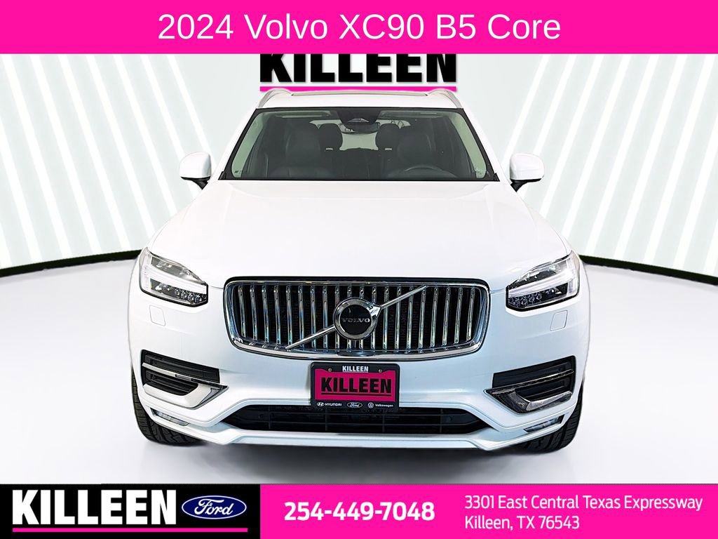 Used 2024 Volvo XC90 B5 Core w/ Protection Package Premier image 2