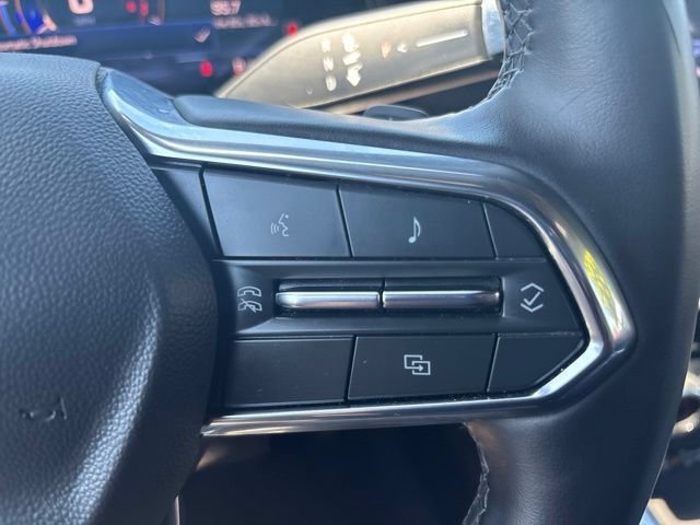 Used 2025 Chevrolet Tahoe Z71 AWD/4WD image 19
