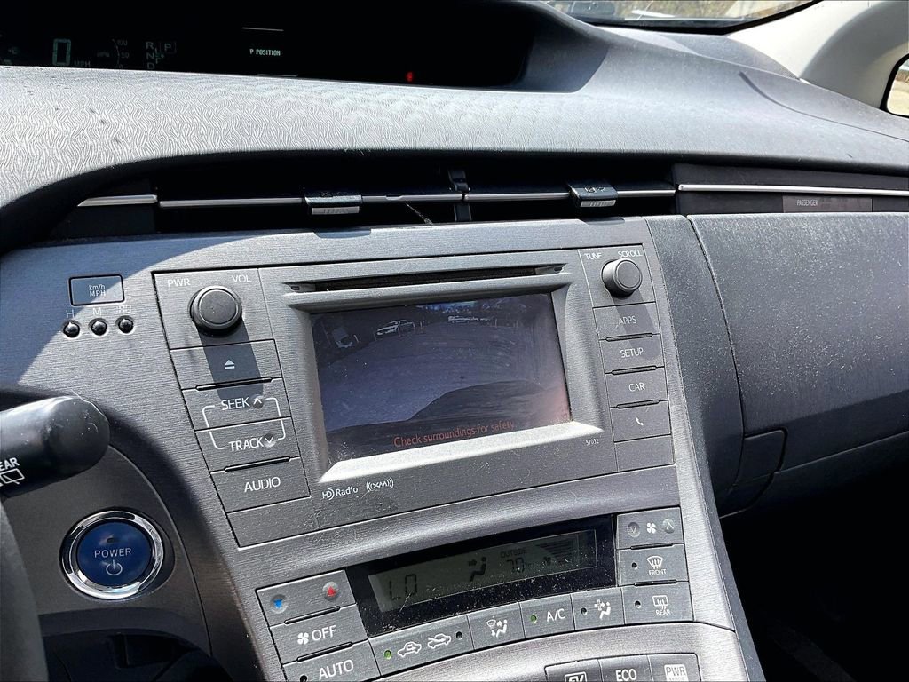 Used 2015 Toyota Prius Three image 18