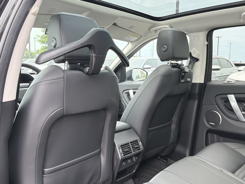 Used 2025 Land Rover Discovery Sport S AWD/4WD image 11