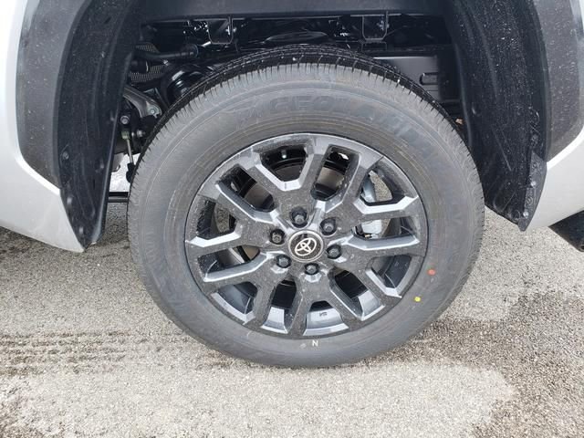 New 2026 Toyota Tundra Platinum image 20