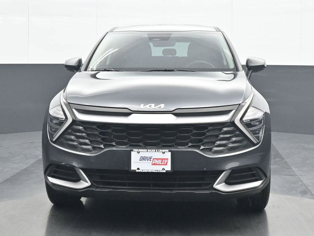 Used 2024 Kia Sportage LX image 1