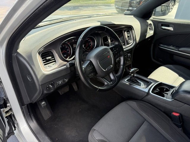 Used 2022 Dodge Charger SXT image 11