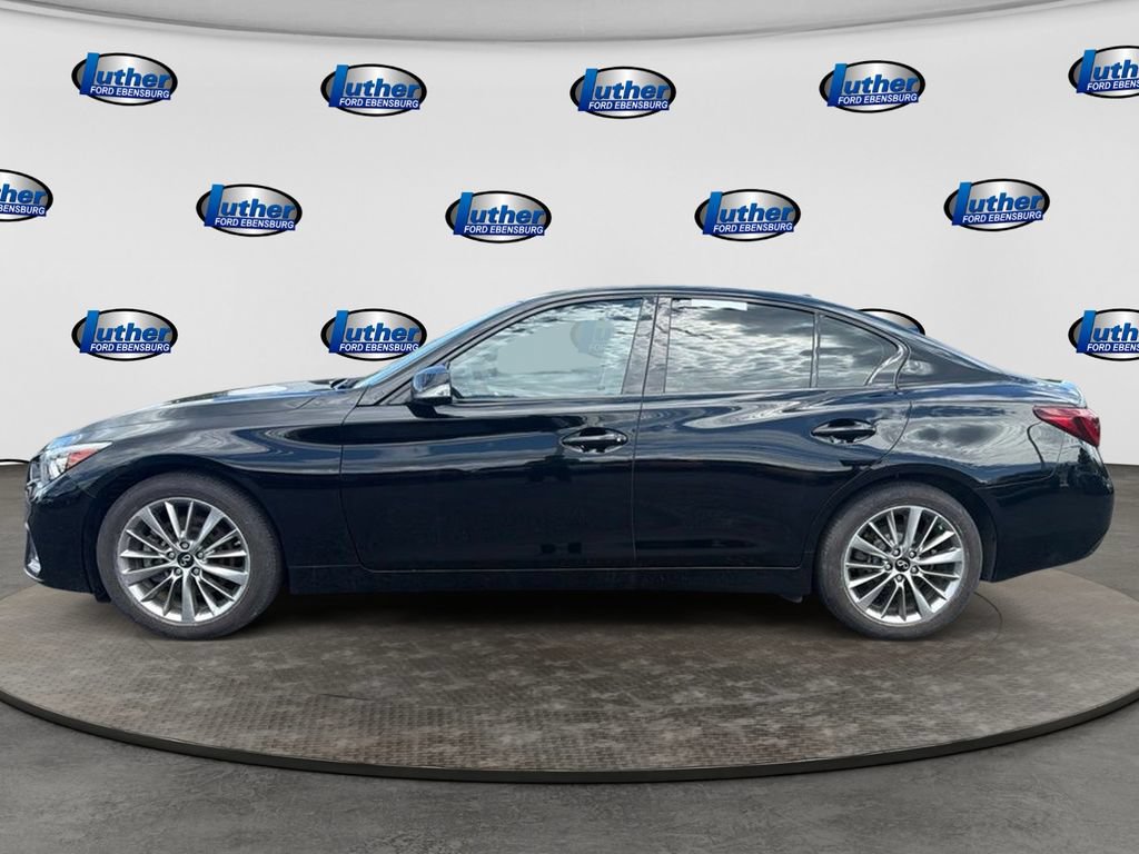 Used 2023 INFINITI Q50 Luxe AWD/4WD image 2