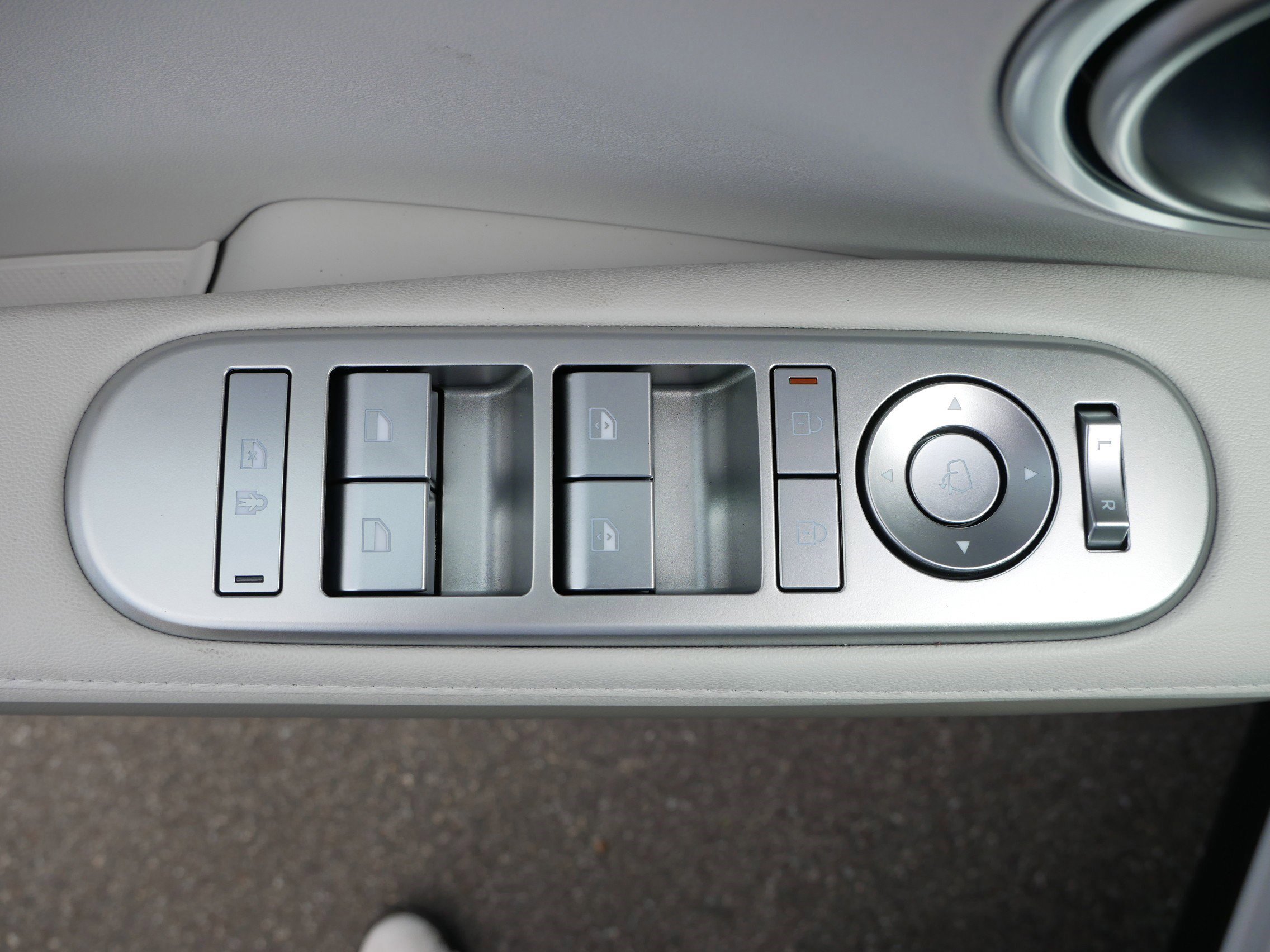 New 2026 Hyundai Palisade Limited image 12