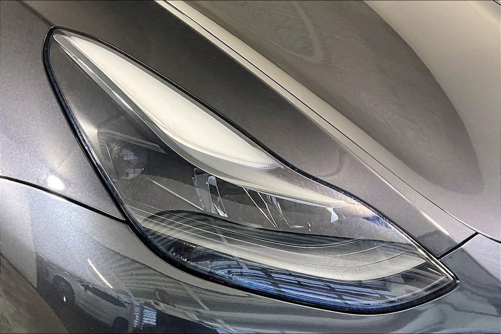 Used 2024 Tesla Model Y Long Range AWD/4WD image 26