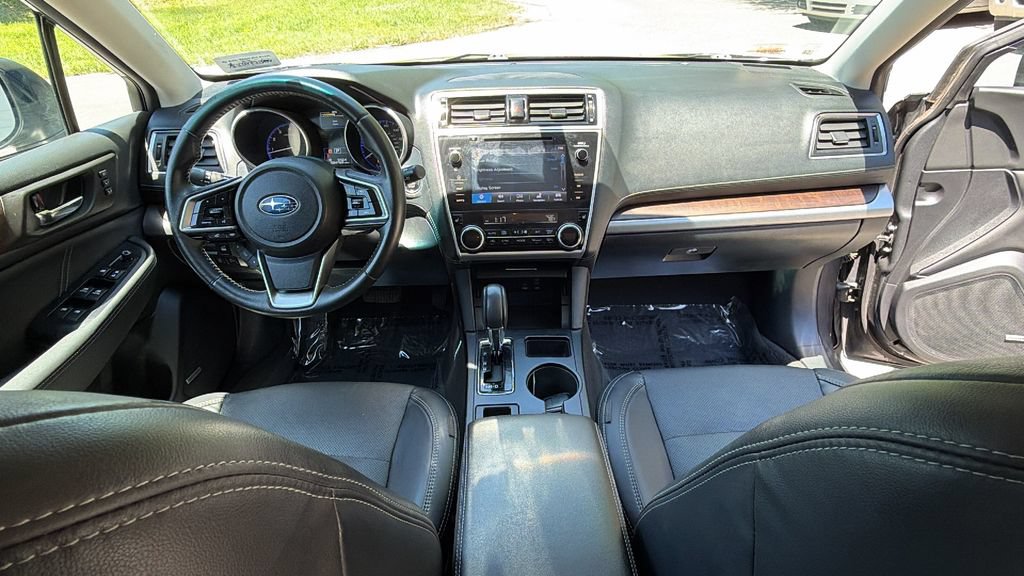 Used 2018 Subaru Outback 2.5i Limited AWD/4WD image 9