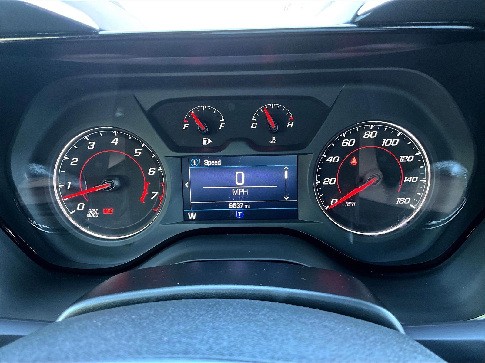 Used 2022 Chevrolet Camaro LT RWD image 12