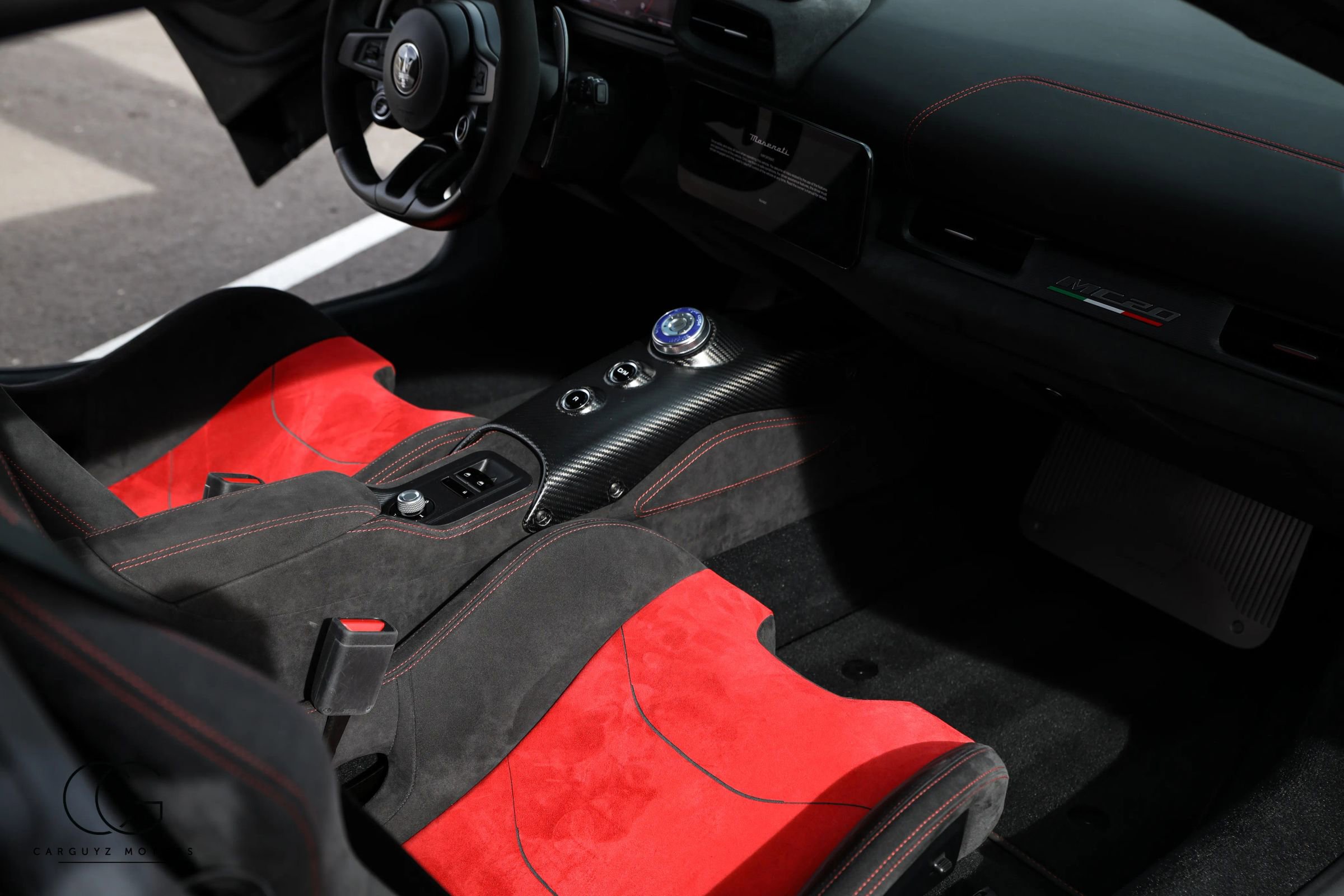 Used 2022 Maserati MC20 Coupe image 32