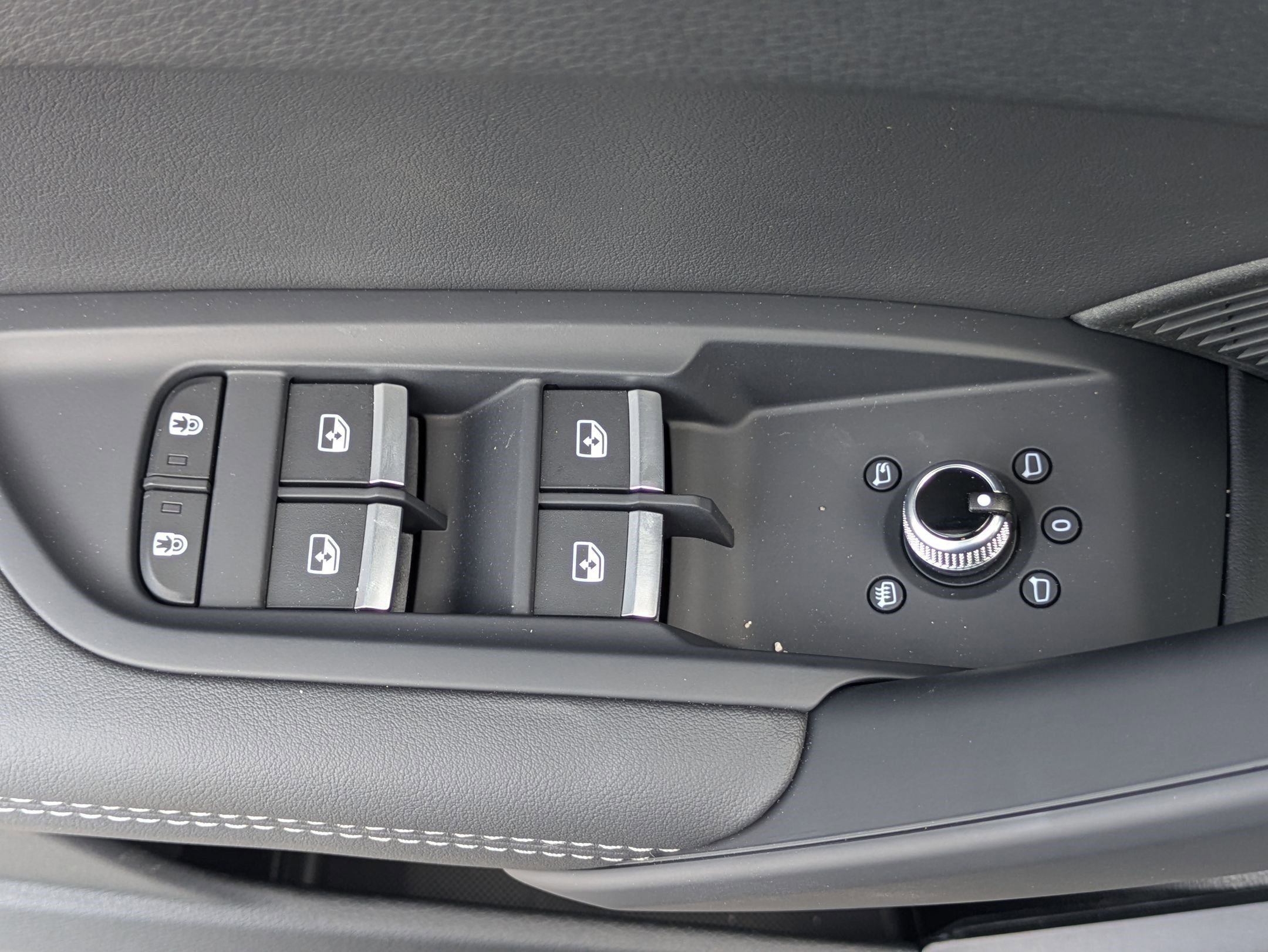 New 2025 Audi Q5 2.0T Premium Plus image 21