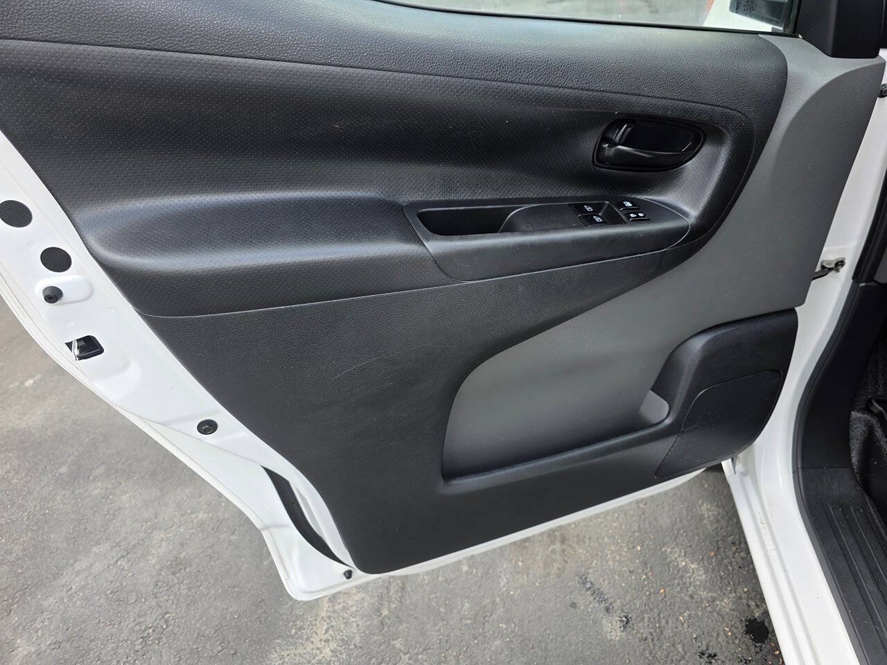 Used 2019 Nissan NV200 SV w/ Back Door Glass Package FWD image 22