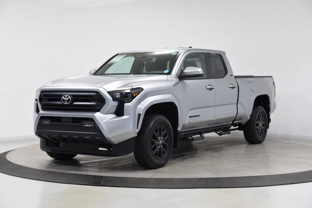 Used 2024 Toyota Tacoma SR5 image 3