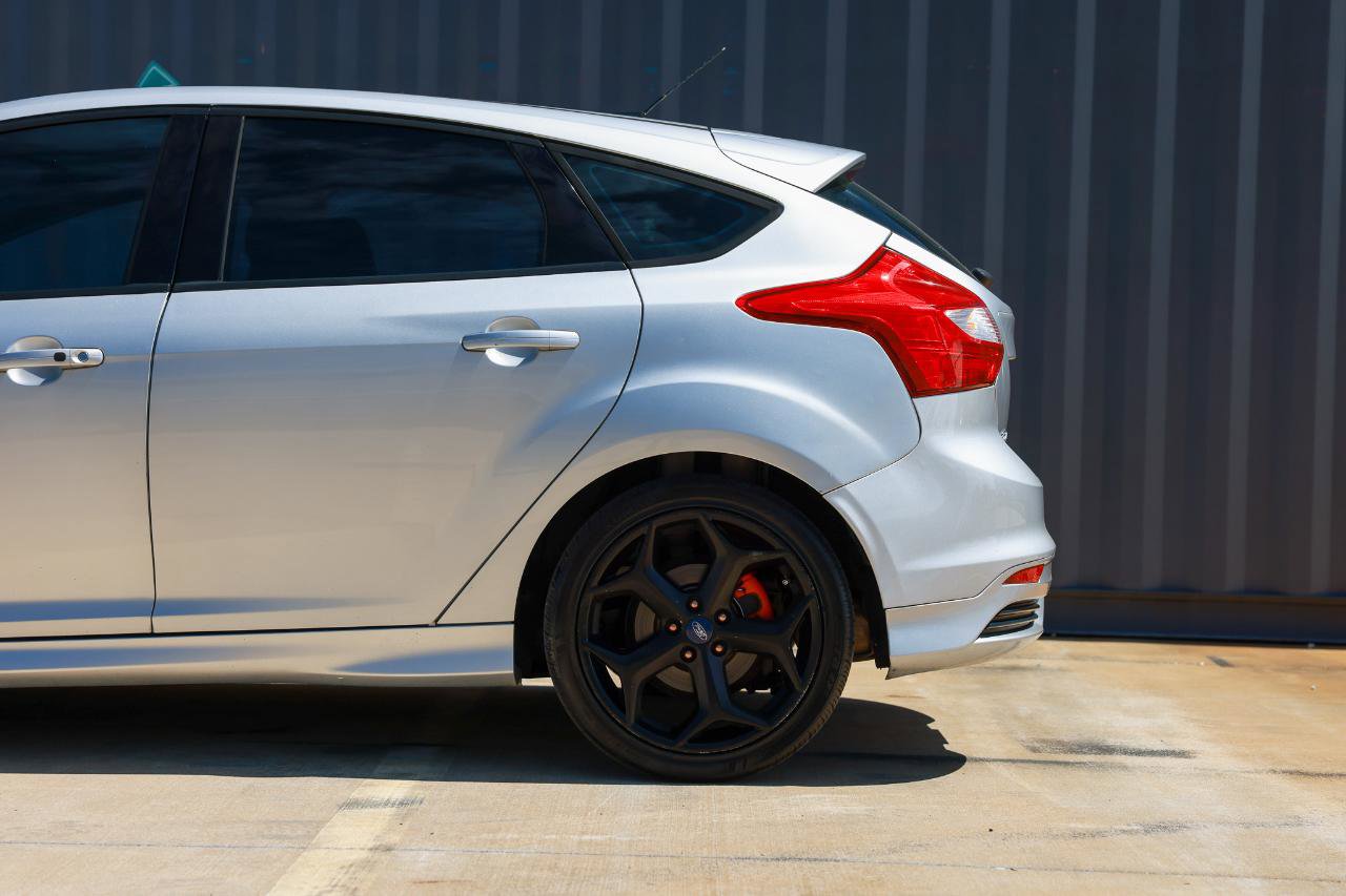 Used 2014 Ford Focus ST image 26